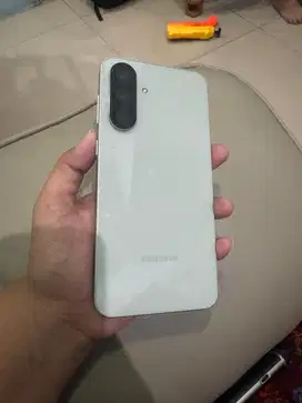 Samsung A56 5G like new baru pakai 1 minggu