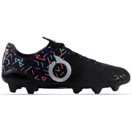 Ortuseight sepatu bola