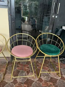 Dijual Meja Kursi Sofa dll Bekas Cafe