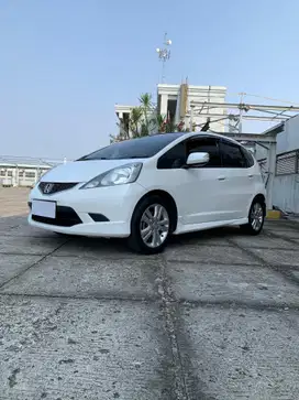 ANTIK!Honda Jazz 2010 Bensin