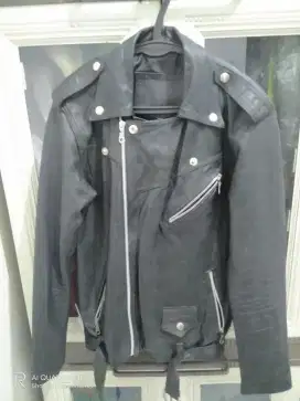 Jaket kulit domba