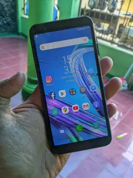 Asus zenfone live l1 2/16 4g lte android 8
