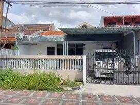 Jual rumah darmo baru barat hanya 1.85M