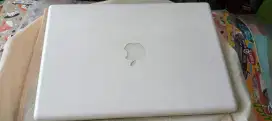 Jual cepat Laptop Apple macbook 1182