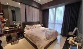 Disewakan  Apartemen Taman Anggrek Residence 3 Bedroom