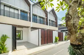Dijual Brand New Luxury Villa di Lokasi Strategis – Siap Huni!