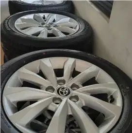 Velg dan Ban ZENIX V 2025 + Ban Dunlop. Rim 17 inch.