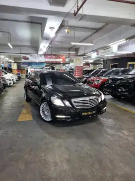 ODO 59rb Mercedes Benz Mercy E300 Elegance Plus 2010 Like New 2011