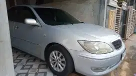 TOYOTA CAMRY 2004 SILVER