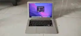 Macbook air 13inc 2015 laptop Apple siap pake