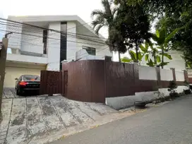 Rumah Di Jl.Bangka,Mampang Prapatan-Hadap Timur Bebas Banjir