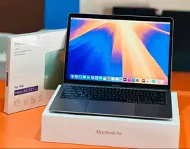 Macbook air M1 2020 ram 8gb SSD 256GB coding rendering design garansi