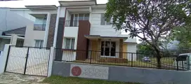 Dijual Rumah Hook Bukit Golf Cibubur