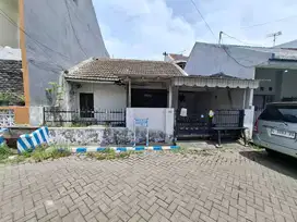 Rumah Pondok Candra Jambu Strategis Hitung Tanah