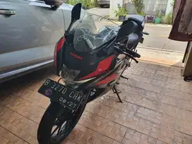 Motor Suzuki GXS 150R 2017