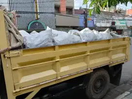 Jasa angkut barangkal puing