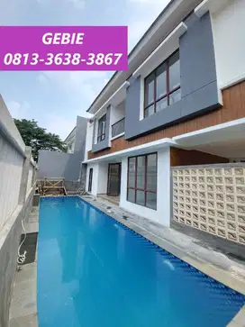 Rumah HOT SALE Discovery Bintaro Sektor 9 Plus Swimpool SC-16225