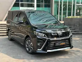 ISTIMEWA ! TOYOTA VOXY 2.0 NIK 2021