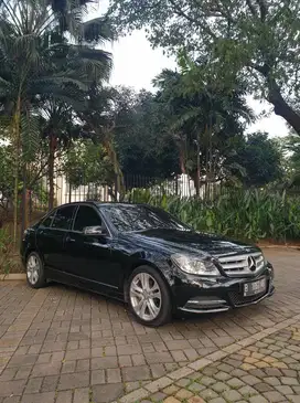Mercy C200 AVG 2014 last edition hitam B ganjil km 98rb pjk july 2025