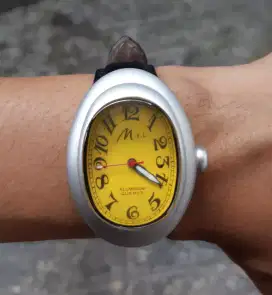 Jam tangan M.E.L