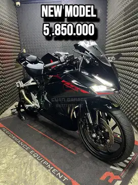 CBR 250 RR OR CBR 250RR 2023 BLACK FREEDOM MODIF LOW KM 2000