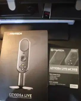 MIC Leviosa Fantech + Stand Headphone