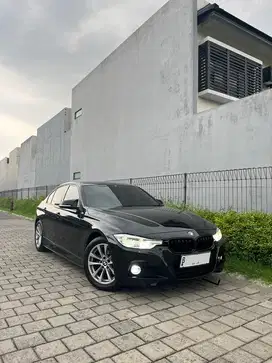 BMW 320i F30 LCI 2018