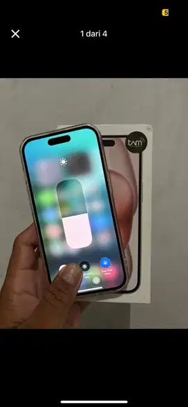 Iphone 15 pink 128 gb garansi ibox on 2025