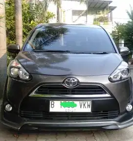 Toyota Sienta G 2017 AT Coklat Kilometer 72 Ribu Record Toyota