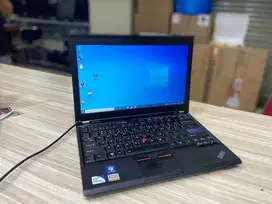 LAPTOP LENOVO THINKPAD X220i CELERON 4GB/128GB 12,5-INCH D-EC