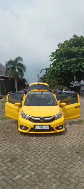 Brio E CVT 2022 pemakaian 2023