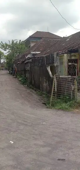 Tanah 1.92 Are Lokasi Di komplek Perumahan Dijual, di Denpasar Barat