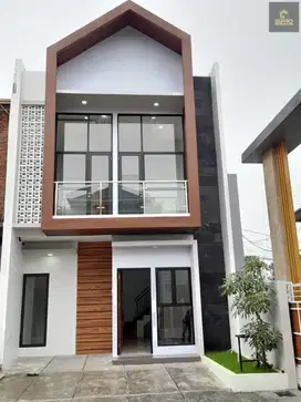Dipasarkan Rumah 2  lantai Modern Minimalis with smart home Sistem