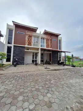 Rumah 2 Lantai Modern Minimalis di Pusat Kota Tangerang Selatan