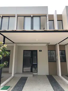 950 Juta aja bisa dapat Rumah di PIK 2 siap huni langsung uk 4,5x10