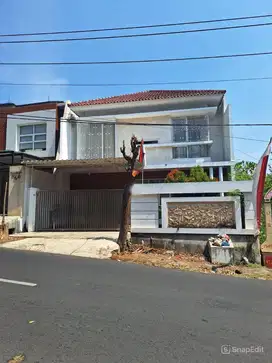 Jual Rumah Siap Huni dan Nyaman Jl.Semeru Semarang Selatan – 10050