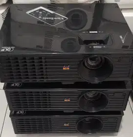 Proyektor viewsonic pjd5126