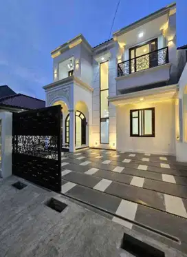 Modern House dalam komplek Billy Moon Pondok Kelapa Jakarta timur