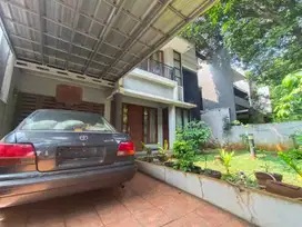 Rumah Dijual 2 Lantai Rapi Siap Huni Di BSD Giriloka