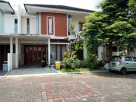 Rumah mewah di perumahan bale mulia jl kebon agung sleman yogyakarta