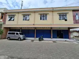RUKO Semanggi pasar Kliwon Solo