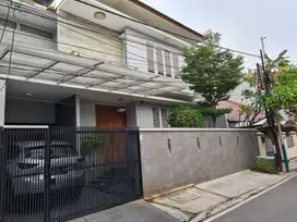 Rumah Bagus Nyaman & Aman - Cempaka Putih Tengah, Jakarta Pusat