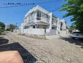 Rumah Pandugo Baru  emmi xmpc