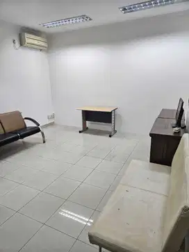 Dijual / Disewa Ruko di Gading Kirana Kelapa Gading Jakarta Utara