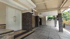 Di jual Rumah 2 lantai di Second Boulevard Raffles Hills