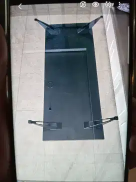 Meja makan merk cellini
