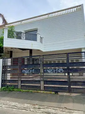 Dijual Cepat Rumah Mewah Besar Super Murah di Kemang Timur.
