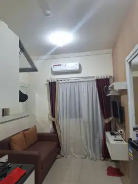 Sewa Tower Mall Scarlet murah Lt.Rendah 2br Furnish Green Pramuka City