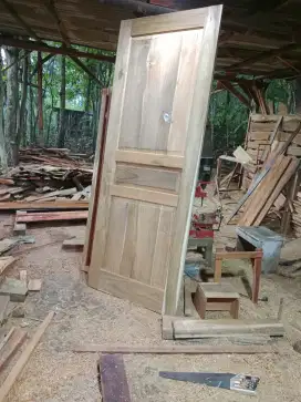 pintu kamar jendela kusen