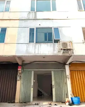 Ruko 21 Bubutan, Baliwerti Strategis • Siap Pakai